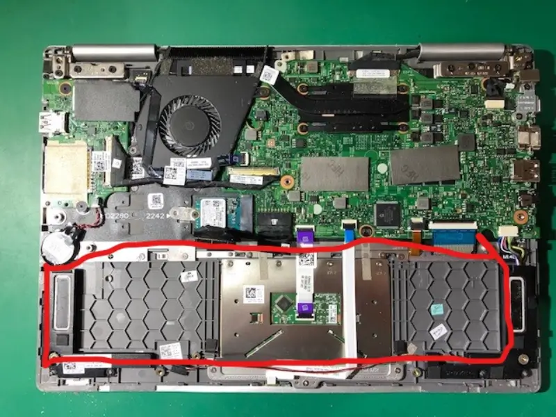 ノートパソコン 修理 横浜 バッテリー 交換 DELL デル キーボード 交換修理 画面修理 おすすめ 持ち込み 初期設定 安い 格安