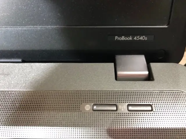 横浜 パソコン修理 ノートpc 液晶修理 安い おすすめ 出張