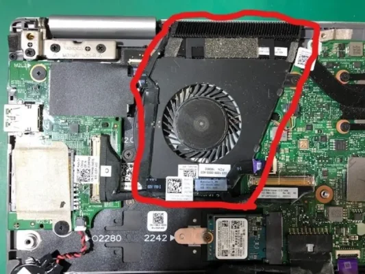 横浜のDELLファン交換 Inspiron7380異音がする